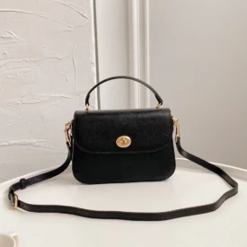 شنطة كوتش  Coach Top Handle