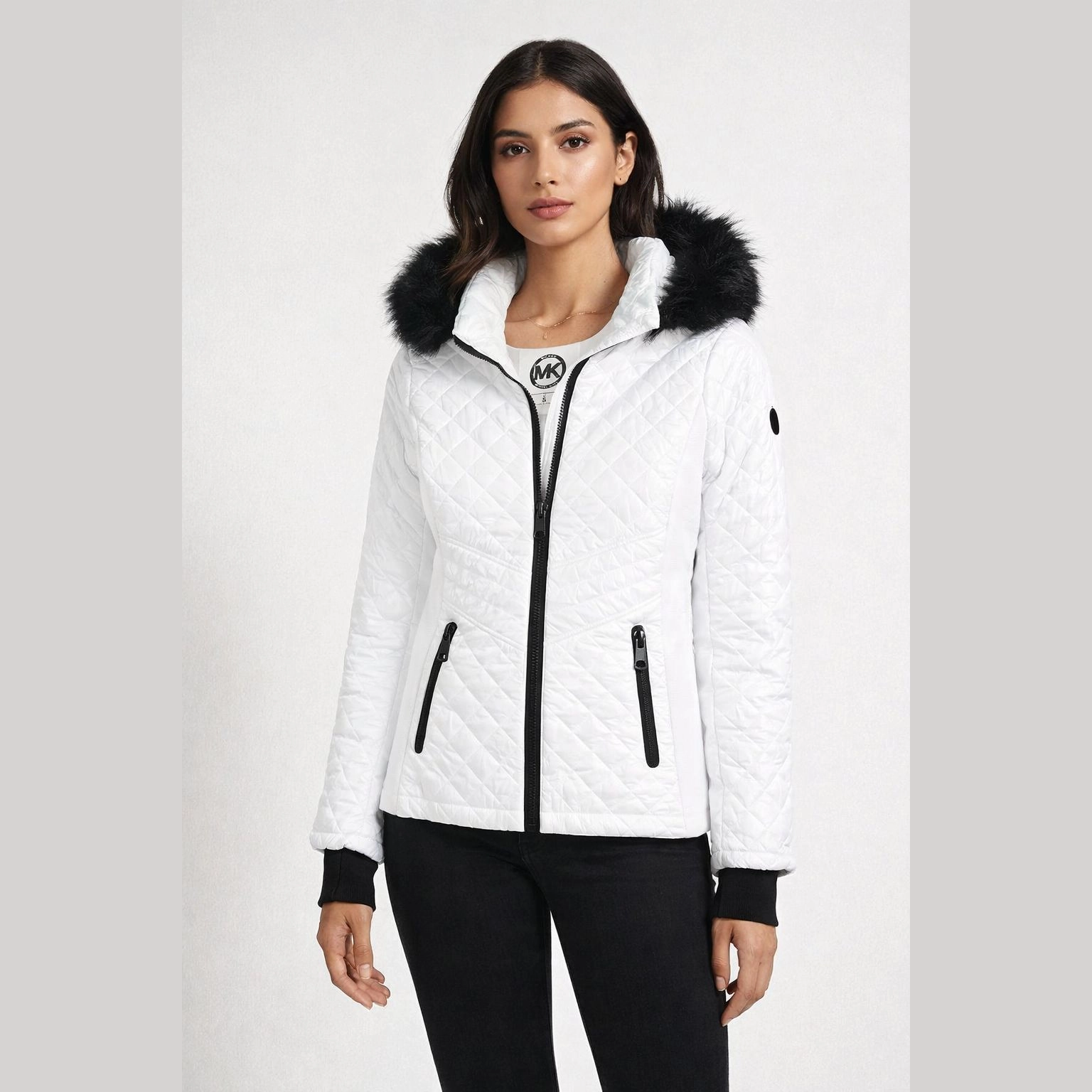 daeec90d-aa1a-4b44-8185-755fd8d3d7d1-1-outlet90-com