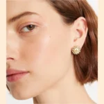 moondance-crystal-stud-earrings-detail.tb_87083_700_sldet.pdp-1262×1436-2-outlet90-com