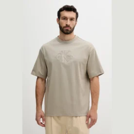 كالفن كلاين تي شيرت