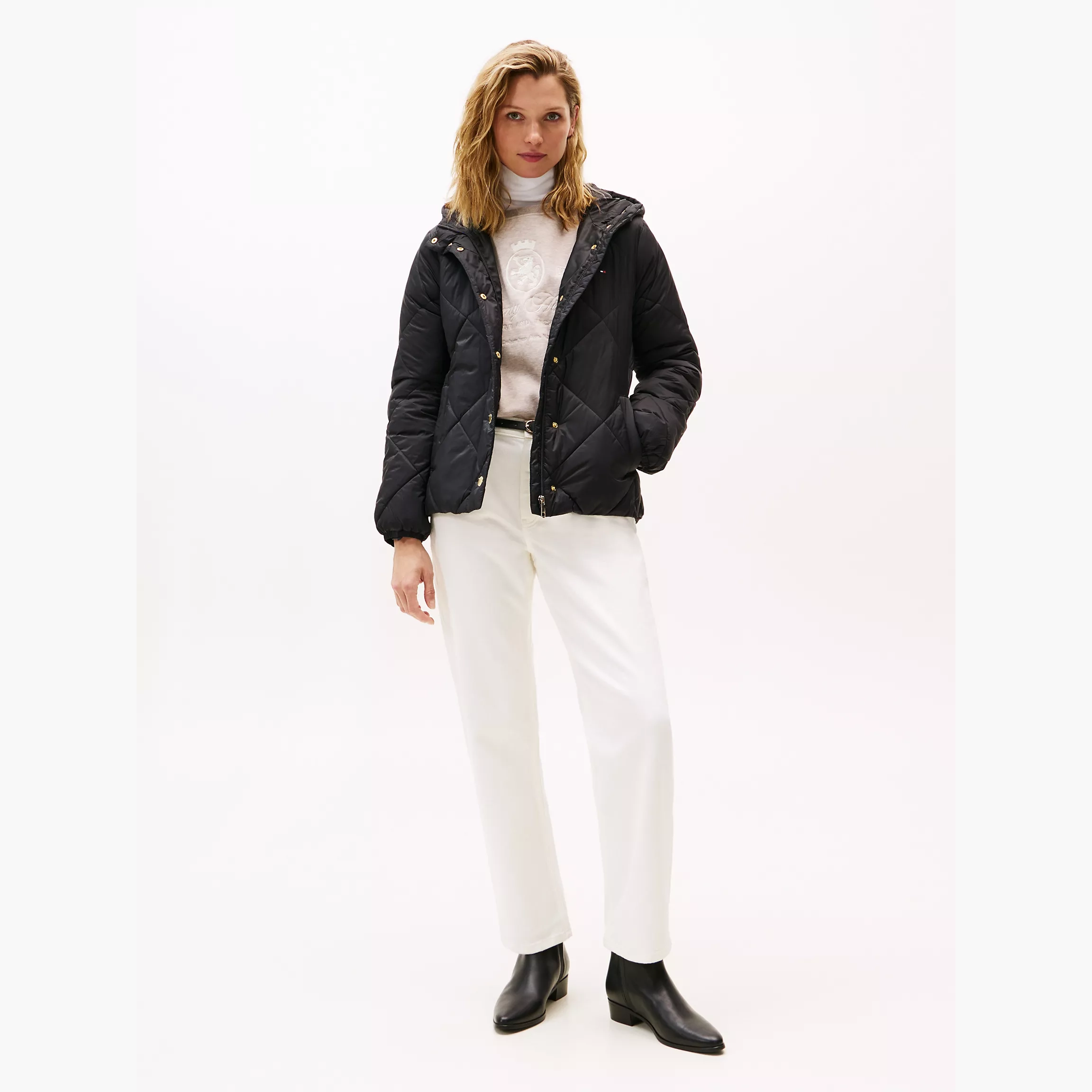 xw06028_bds_alternate2-3-outlet90-com