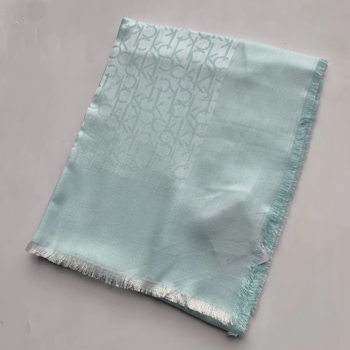 211cd09b-f2fd-4be7-94e0-3b5247936187-176-outlet90-com