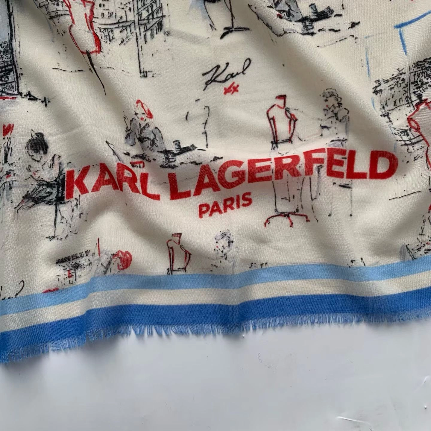 334fcf61-5a56-4d32-b214-7ad5f8bed14d-2-outlet90-com