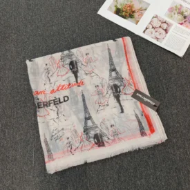 كارل لاجرفيلد وشاح/ سكارف