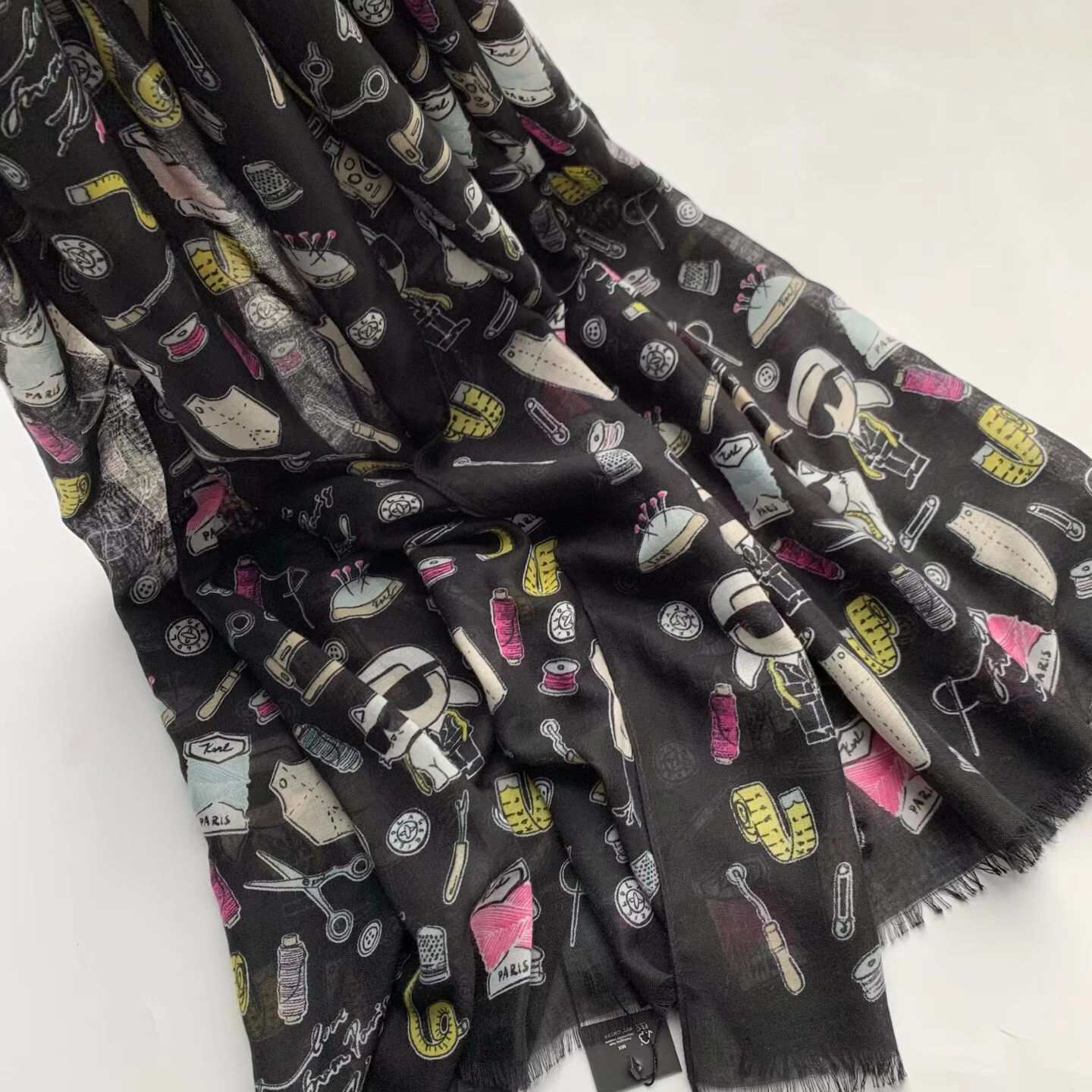 76f06a9f-9635-40d4-8242-ca5a41c5016a-13-outlet90-com