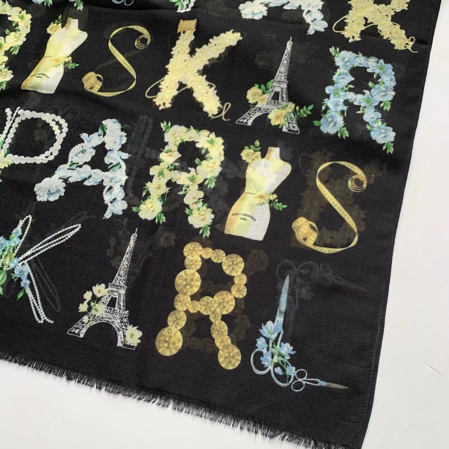 ad624507-792b-48d7-bb45-e70cf05bcbaf-16-outlet90-com