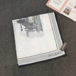 كارل لاجرفيلد وشاح/ سكارف