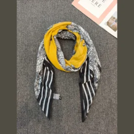 كارل لاجرفيلد وشاح/ سكارف