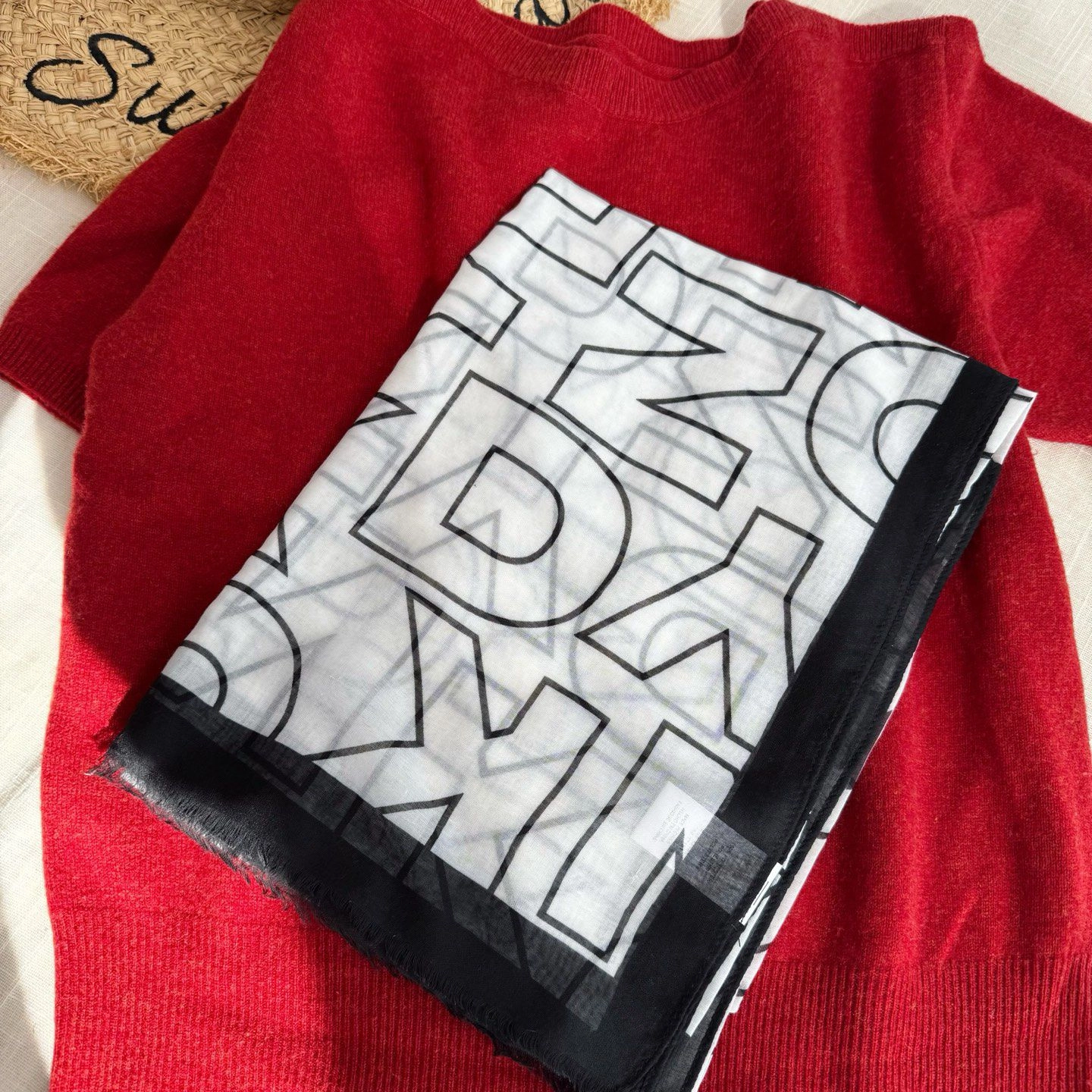 0c20348d-8577-4dd3-9404-b317a0f2cdd3-108-outlet90-com