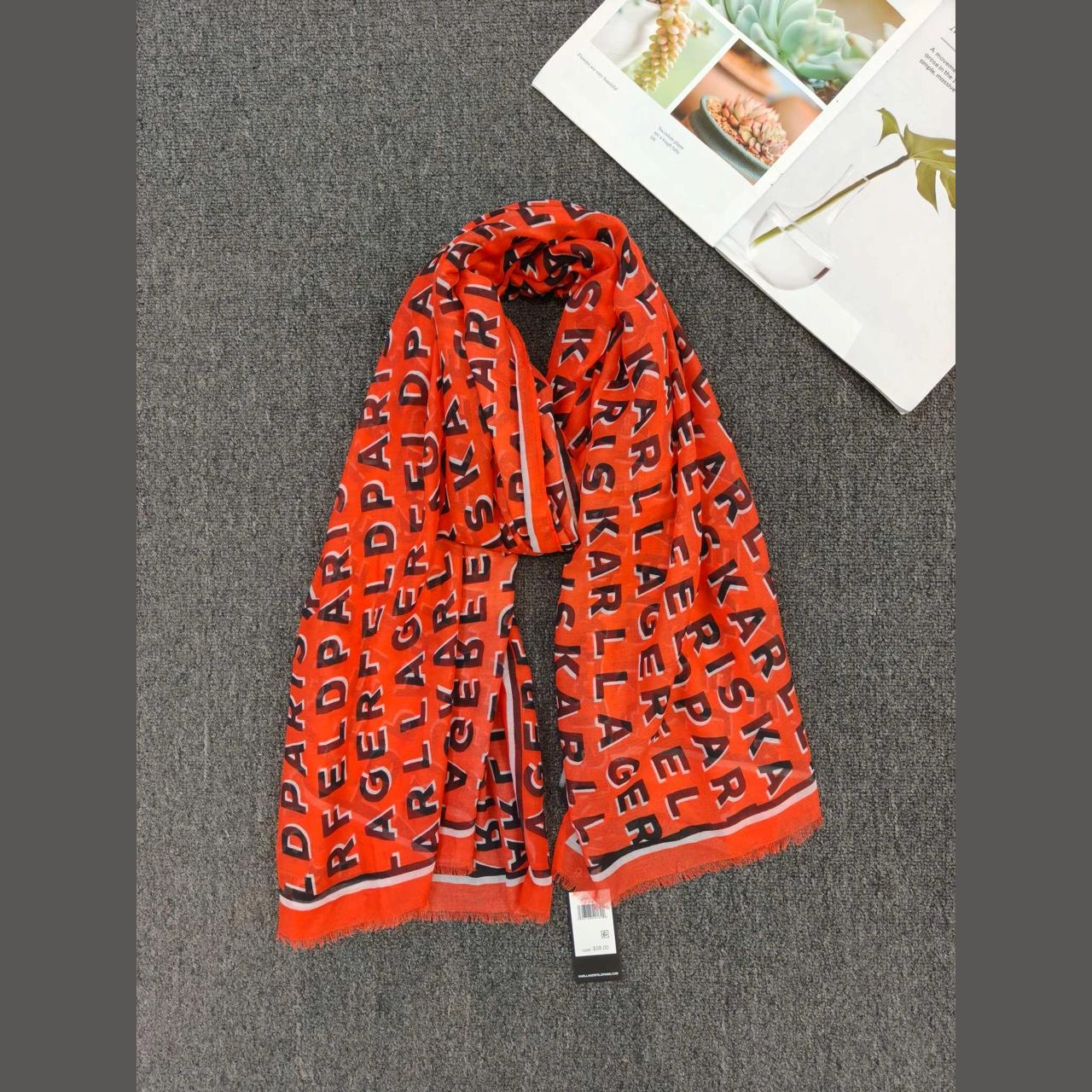 1a3c0203-9bec-414c-abb1-cc336a1aac0f-134-outlet90-com