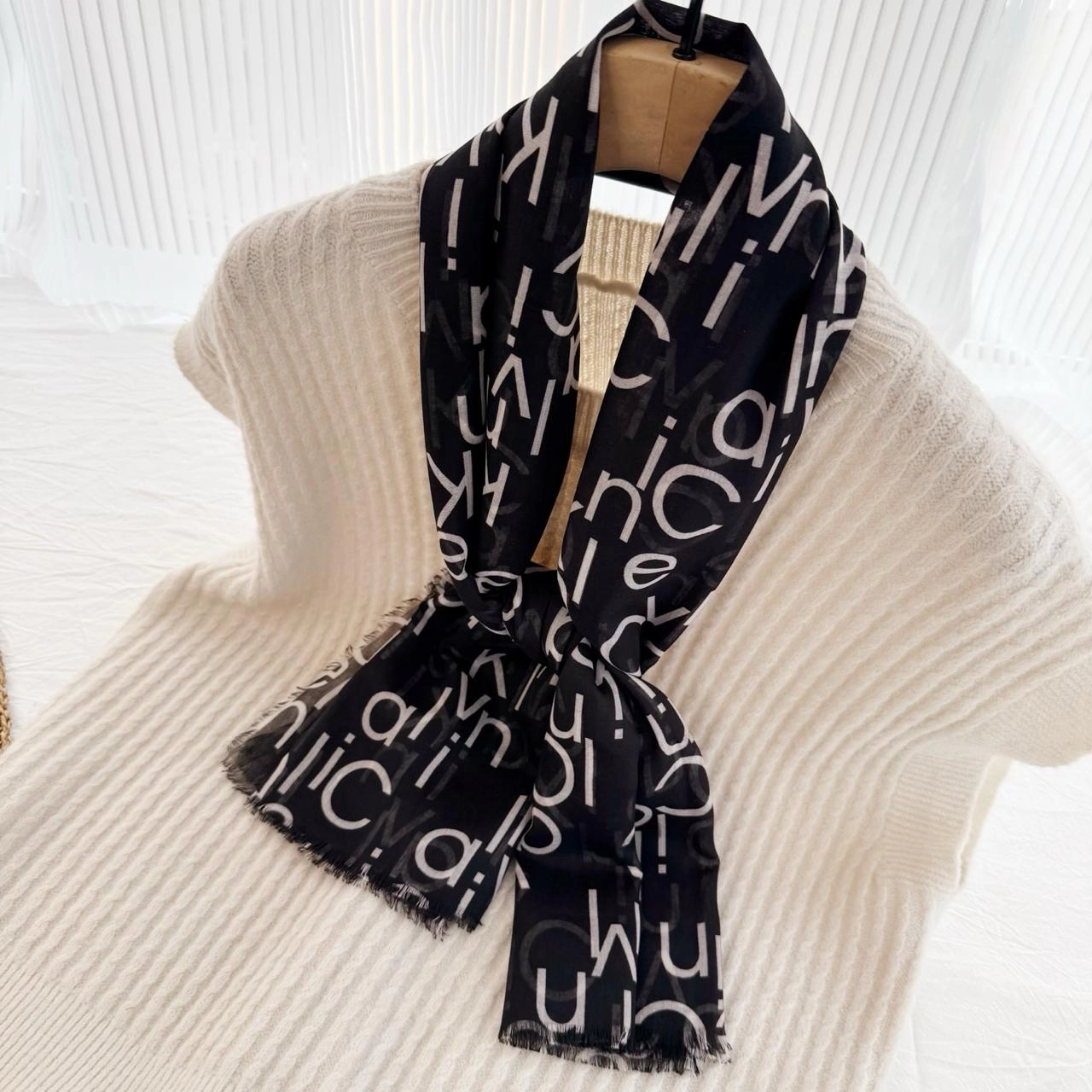 9a800364-8d86-422b-83d8-e29370651112-88-outlet90-com