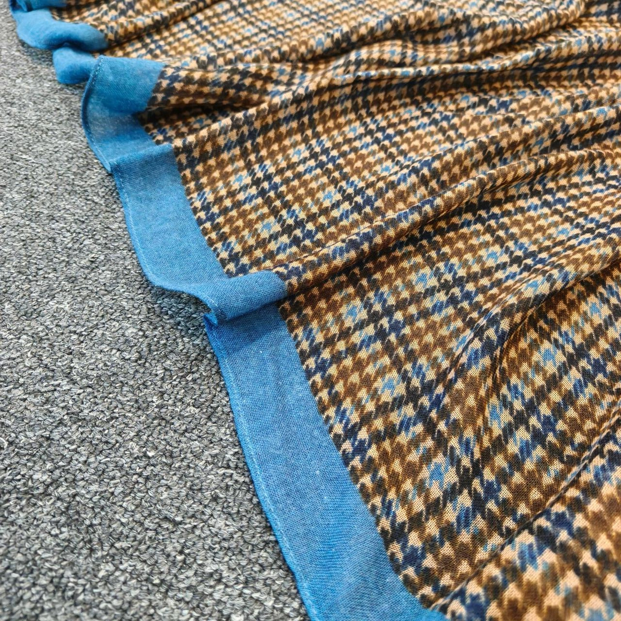 e31b045c-979e-465f-88d6-6ec2aedcf5f9-117-outlet90-com