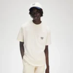 fred-perry-relaxed-1952-tee-ecru-3-115-outlet90-com