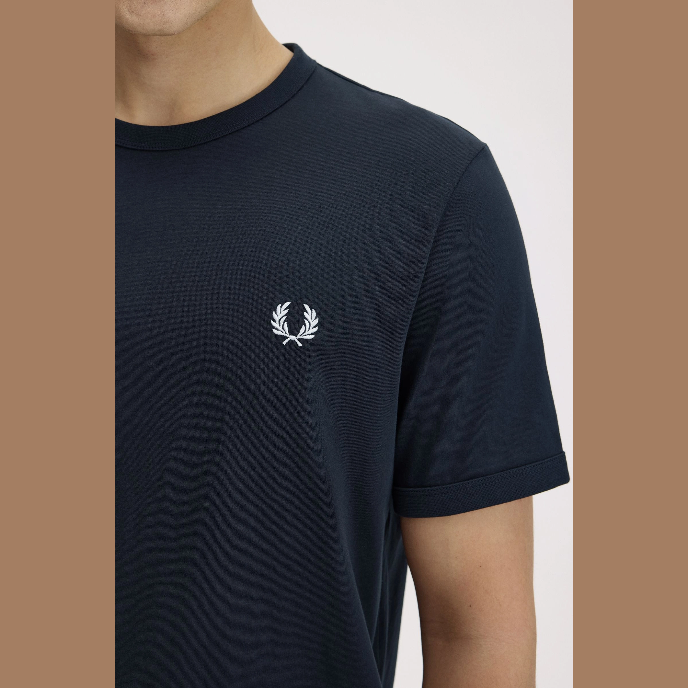 m3519_608_v2_baseline_ed3-6-outlet90-com