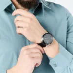 1514091-hugo-boss-watch-men-black-dial-rubber-strap-quartz-battery-analog-chronograph-top