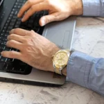 ar11605-emporio-armani-watch-men-two-tone-beige-dial-metal-stainless-steel-silver-gold-strap-quartz-analog-chronograph-claudio-169-outlet90-com