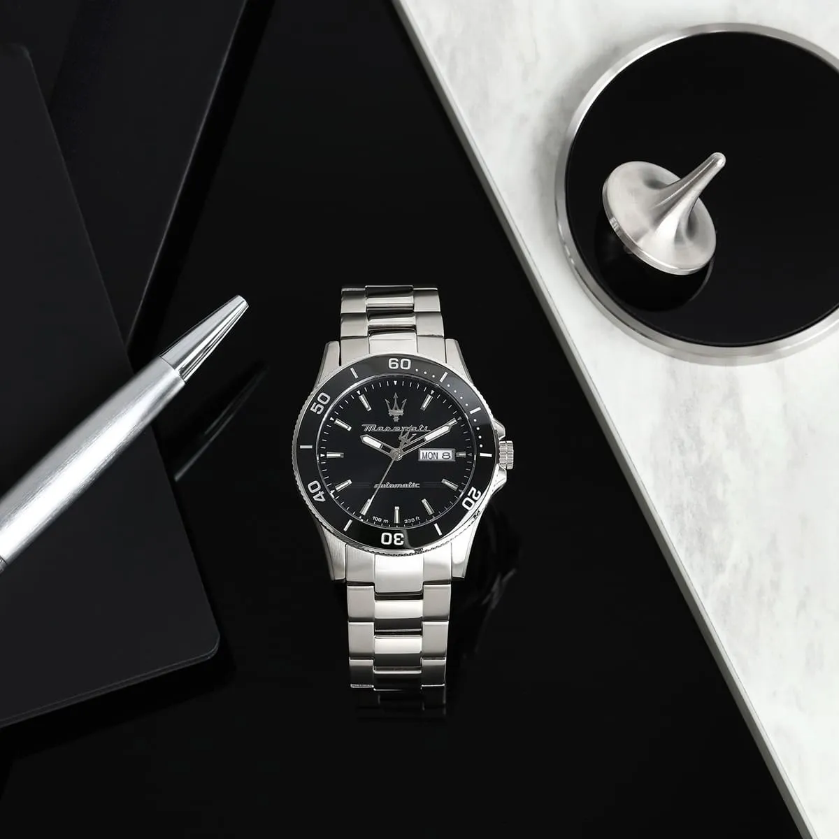r8823100002-maserati-watch-men-automatic-black-dial-metal-stainless-steel-silver-strap-analog-three-hand-competizione_6